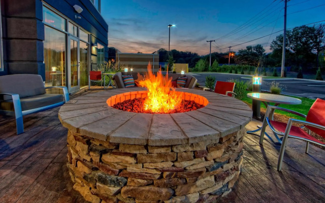 Fairfield Inn & Suites by Marriott Jackson