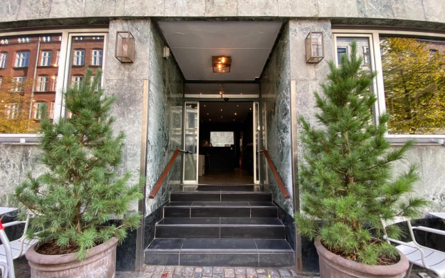 Hotel Maritime