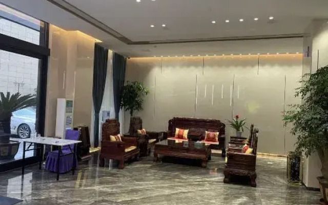 Shifusi Hotel
