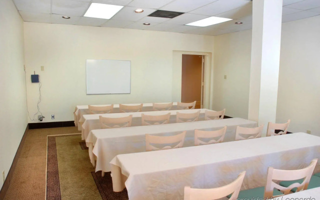 La Quinta Inn by Wyndham Houston Greenway Plaza Medical Area
