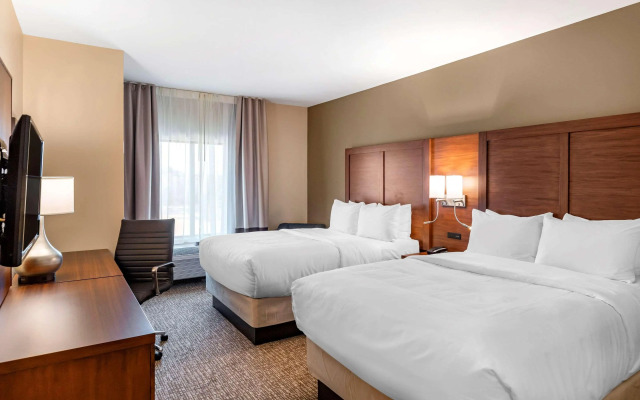 Comfort Inn & Suites