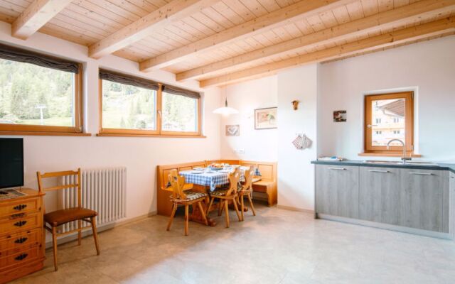 Chiara - Ciampedie (PFS236)