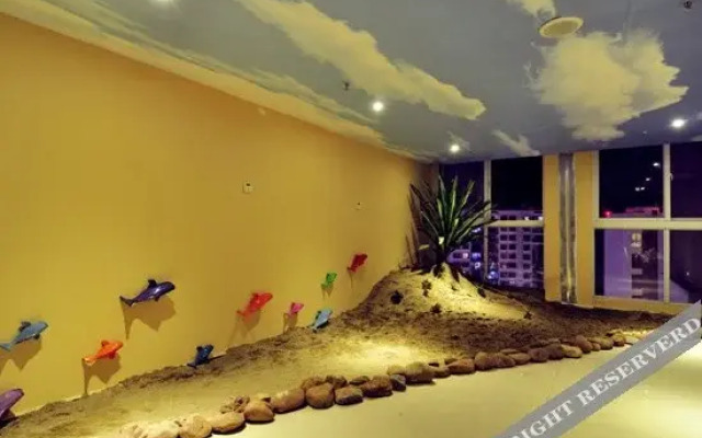 Pu'er Wanlin Theme Hotel