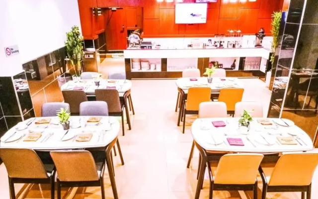 West-Swiss Hotel