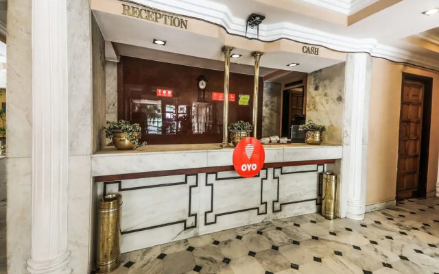OYO 16017 Hotel Alpine Continental