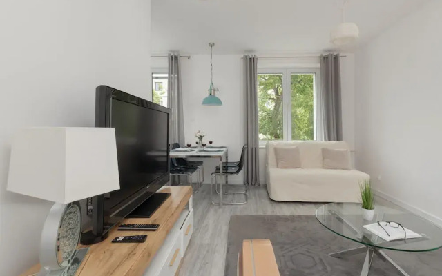 Studio for 4 Guests Gdynia by Renters