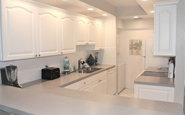 Jamaica Royale - T43 - 2 Br Condo