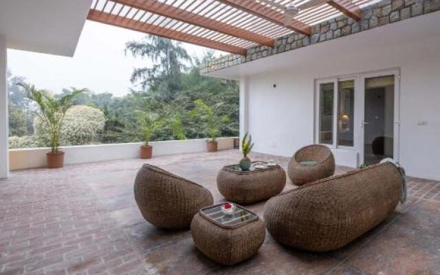 The Hideout by Vista Rooms