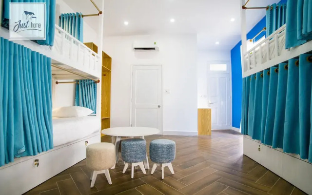 Just Home - Hostel
