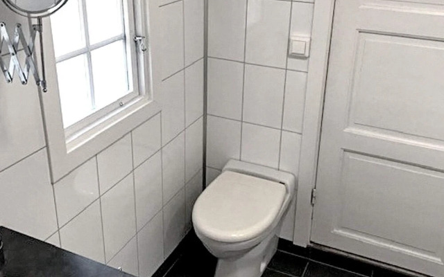 6 Person Holiday Home In Lesjaskog