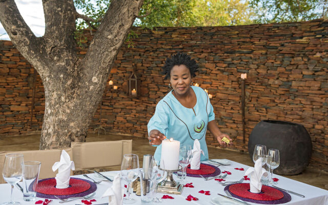 Royal Madikwe Game Lodge