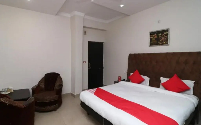 The Uttam Hotel By OYO Rooms