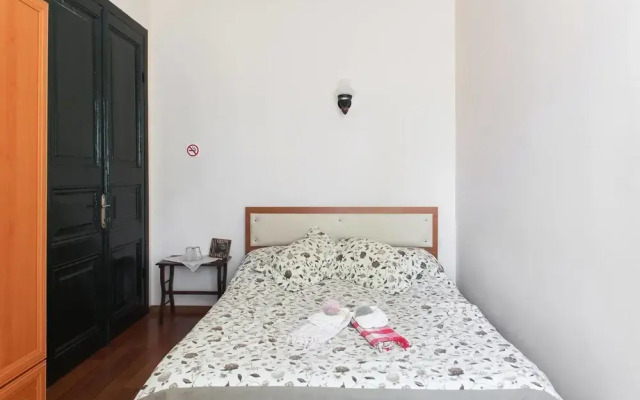 Orhan Kutbay'in Evi Turyolu Cafe Pansiyon