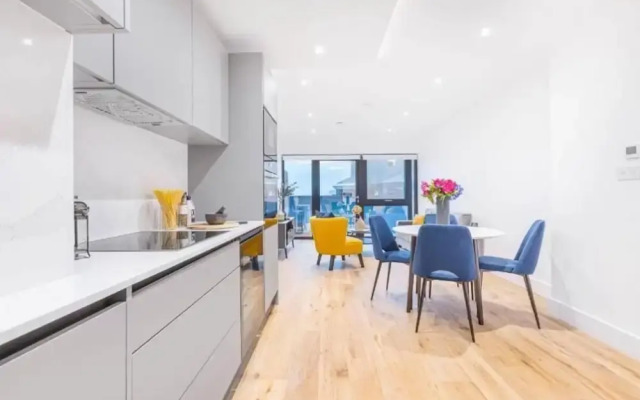 Brentford - 2 Bedroom, Brentford
