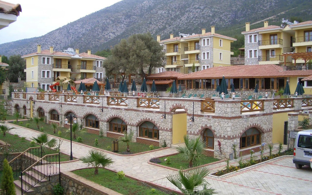 Perdikia Hill