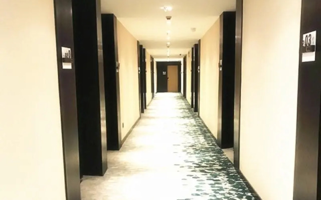 GreenTree Inn Express Yingtan Yujiang Railway Station