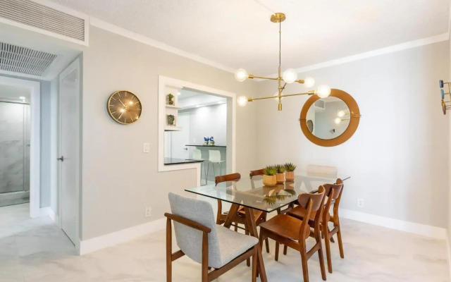 Tides - Private Condo