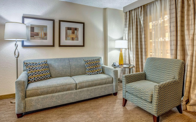 Embassy Suites by Hilton Memphis East Germantown Area