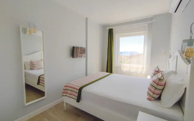 Mavi Kiyi Suites