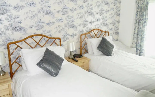 The Windsor Lodge Hotel