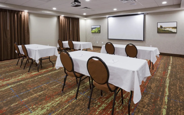 Hampton Inn Minneapolis-Roseville