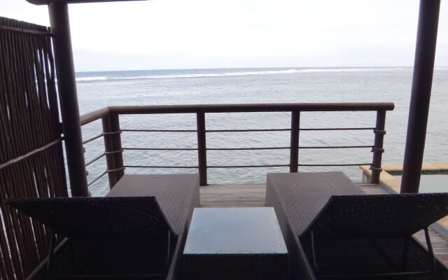 Aga Reef Resort and Spa