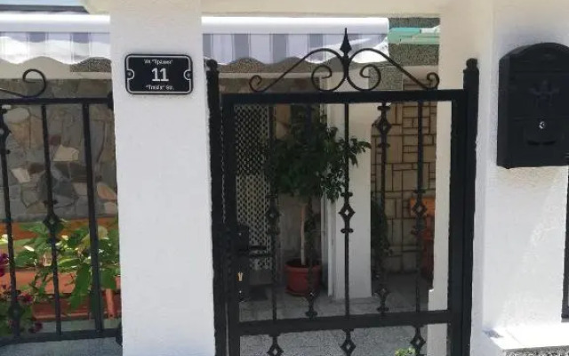 Milchevi Guesthouse
