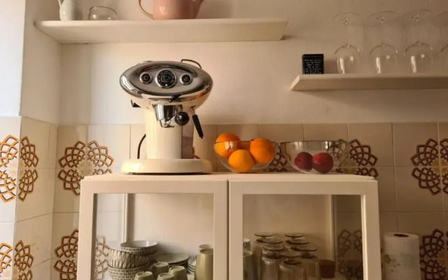 Casetta in Centro, a Chiavari, by Cinqueterrecoast