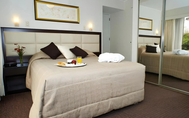 Roosevelt Hotel & Suites