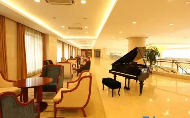 Zhongyuan Oilfield Hotel