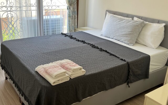 Grand Teoshan Otel ve Tatil Evleri