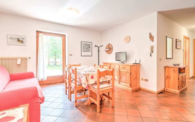 Spacious Chalet with Garden near Ski Area in Tyrol