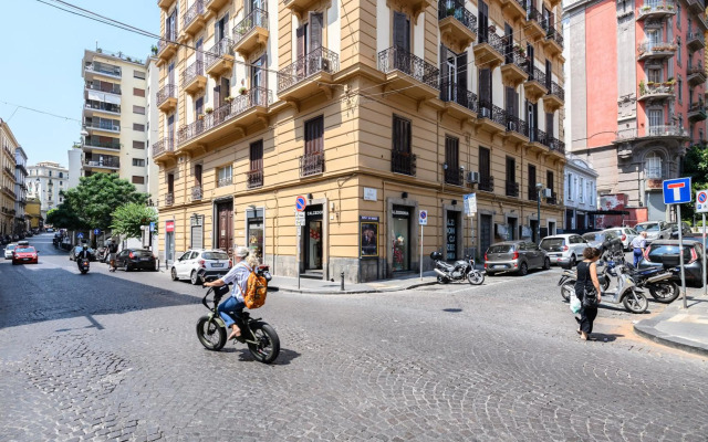 Via San Pasquale a Chiaia 48