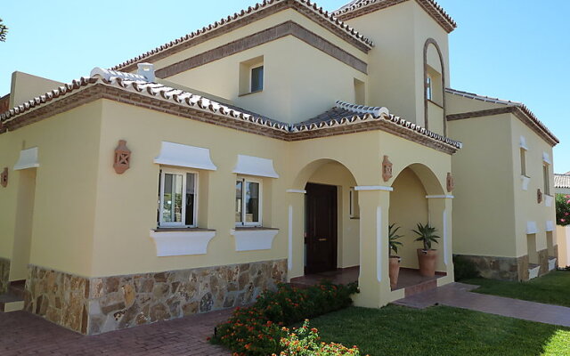 Holiday Home Villa Unica