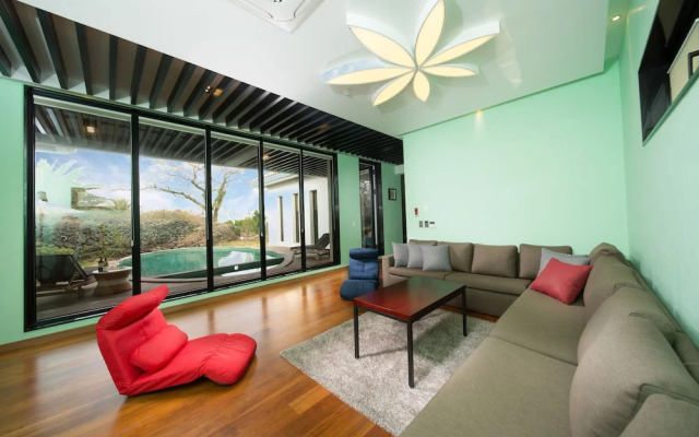 Libentia Hotel