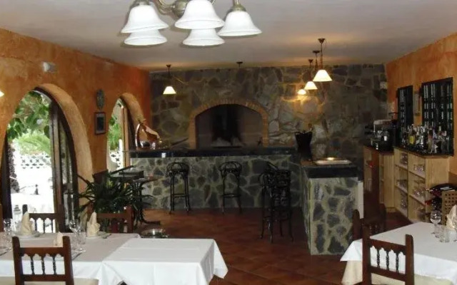 Hotel Rural Serra Dírta