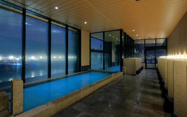 The Singulari Hotel & Skyspa at Universal Studios Japan