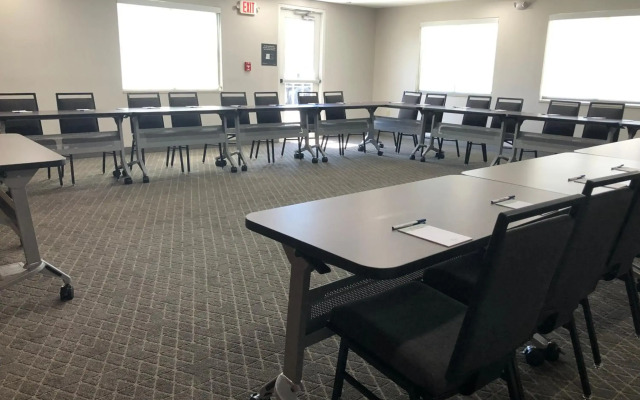 Candlewood Suites Fort Wayne by IHG