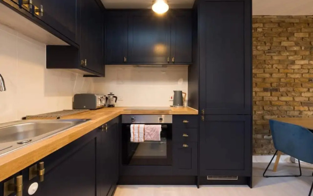 The Highgate Hideaway - Modern Stylish 2bdr Flat