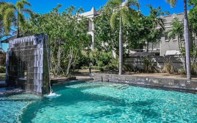 Palma Cairns- Resort 9 Pools Gym