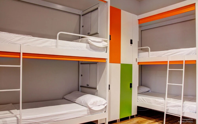 Urban Youth Hostel