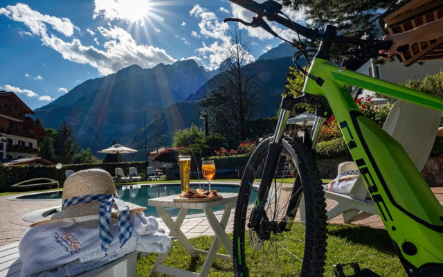Du Lac Vital Mountain Hotel