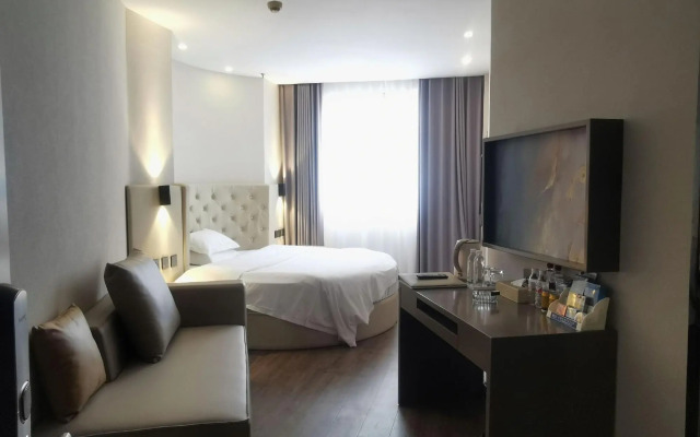 Mating Hotel