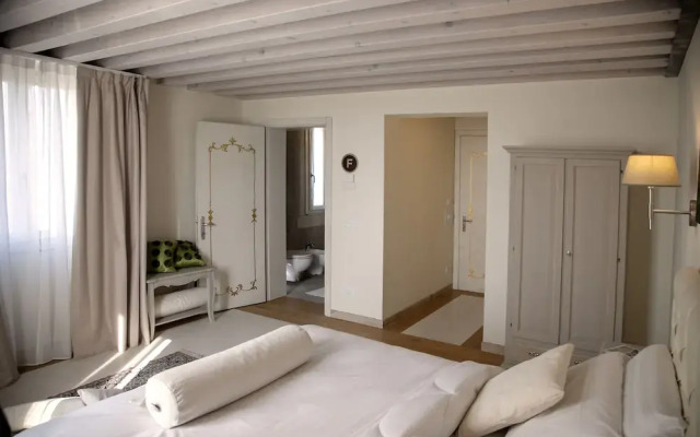 Villa Cornaro Tourist Suites