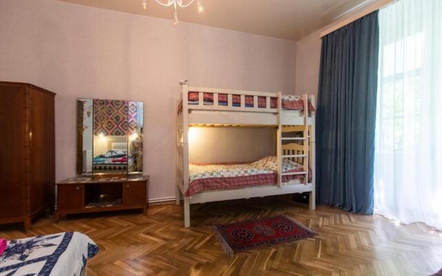 Private Apartment in the center of Old Tbilisi