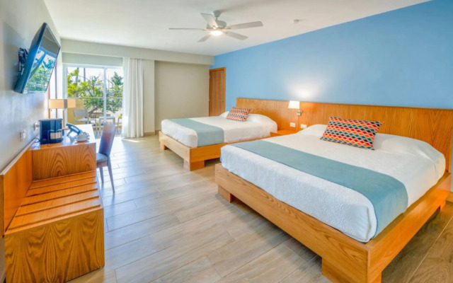 Coral Costa Caribe Beach Resort - All Inclusive