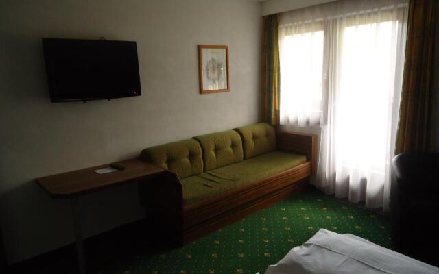 Dorfgasthof Schlösslstube