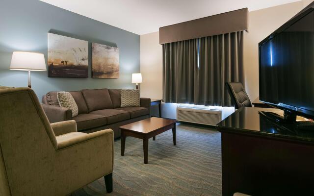 Best Western Rocky Mountain House Inn & Suites