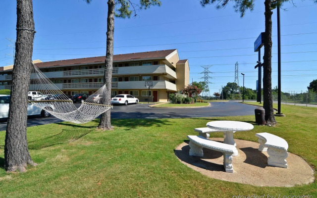 Fair View Inn & Suites