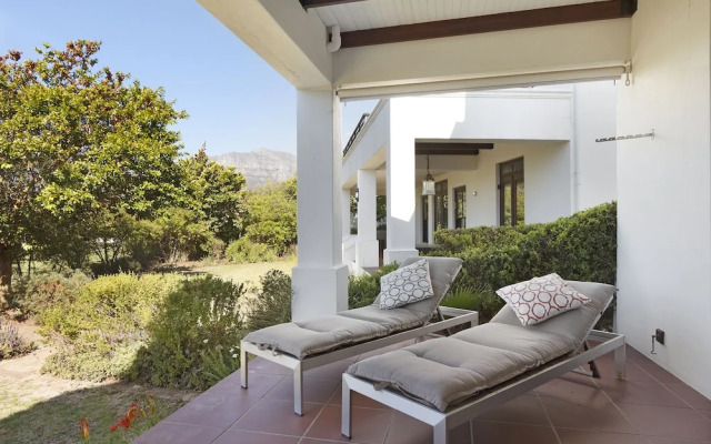 Winelands Golf Lodges 1